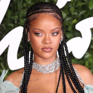 Rihanna on cornrows on the red carpet